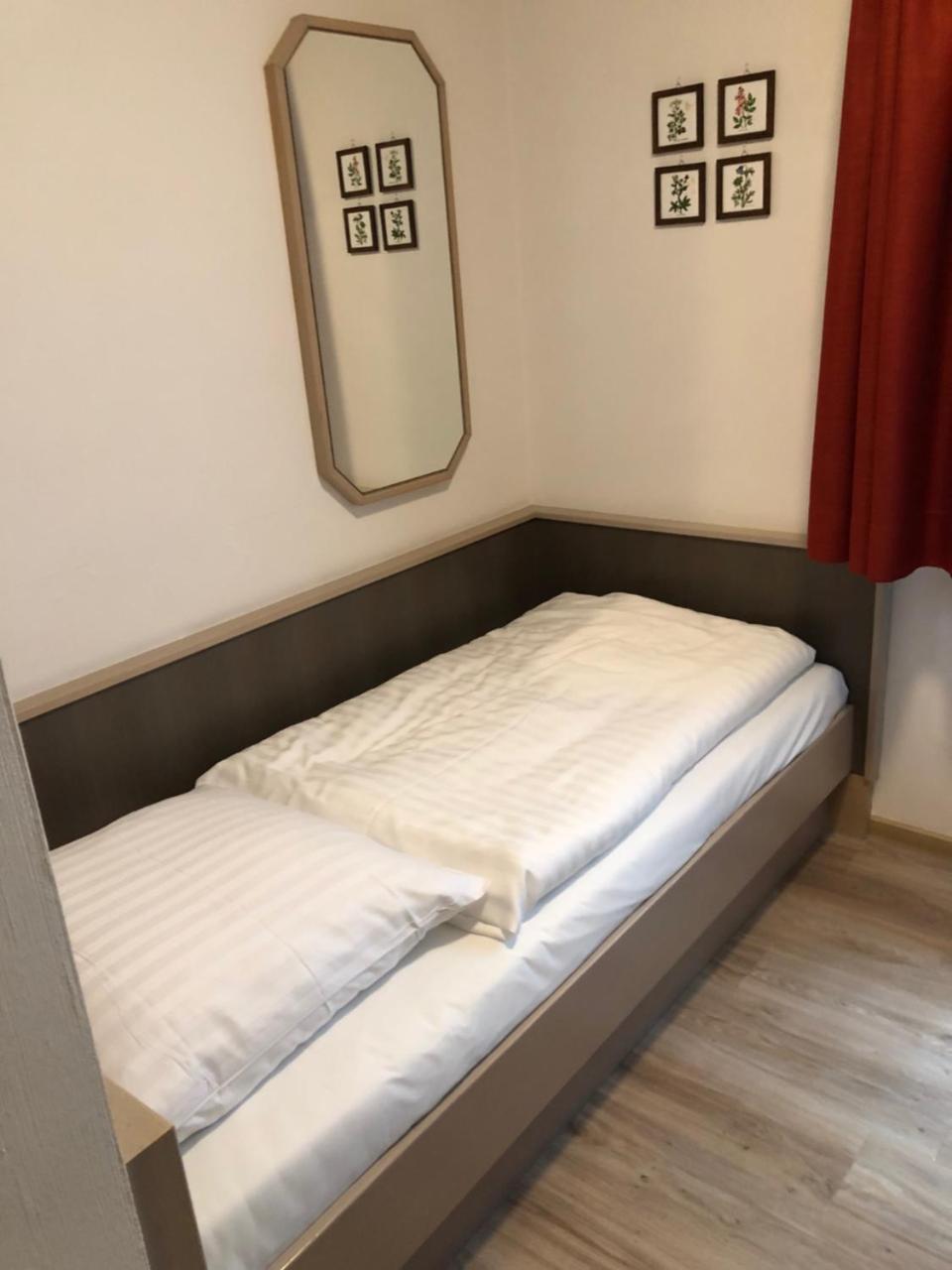 Gaestehaus Hotel Wilms Köln Kültér fotó
