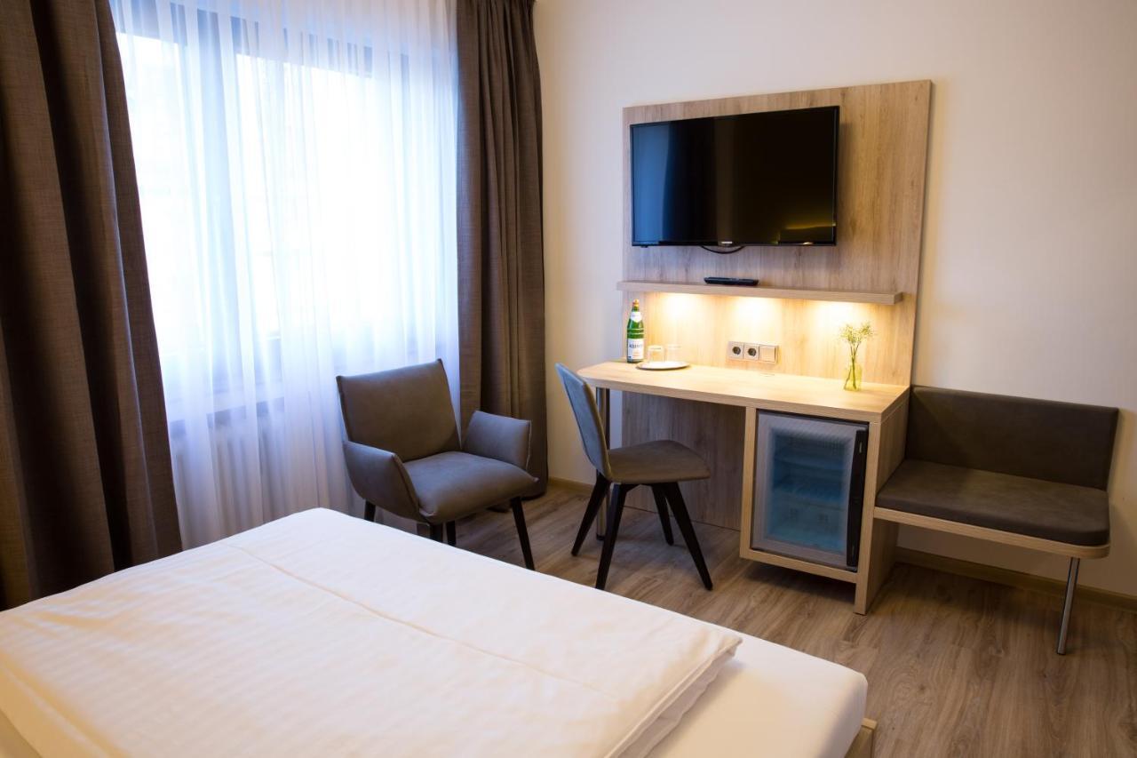 Gaestehaus Hotel Wilms Köln Kültér fotó