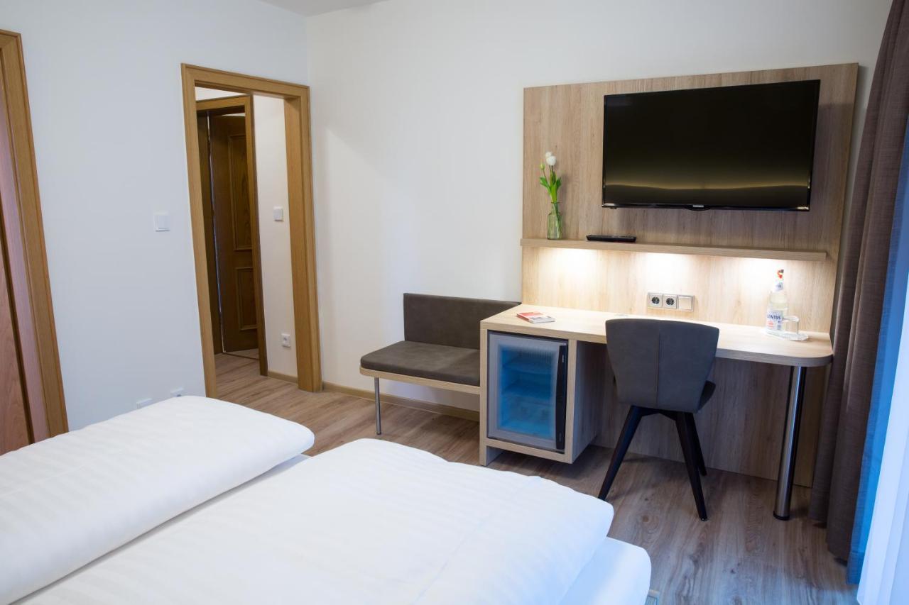 Gaestehaus Hotel Wilms Köln Kültér fotó