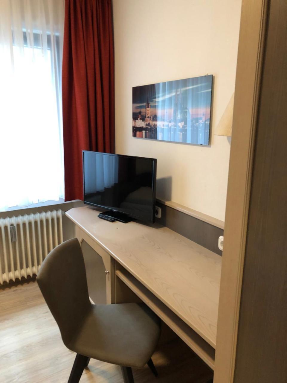 Gaestehaus Hotel Wilms Köln Kültér fotó